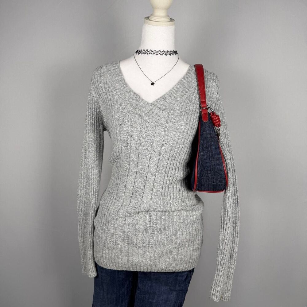 So-wear-it-declare-it Women's Grey Jumper